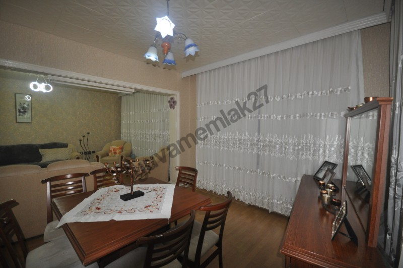 Kavaklık Mahallesinde Satılık Geniş 2+1 Daire