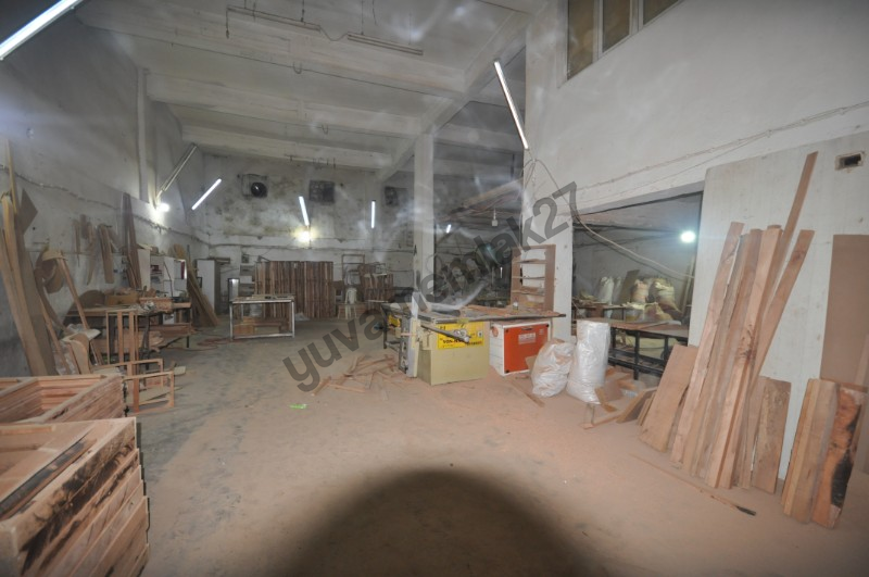 Tekstilkent'de Satılık 2Katlı Fabrika ve 2 D&uuml;kkan Komple Bina